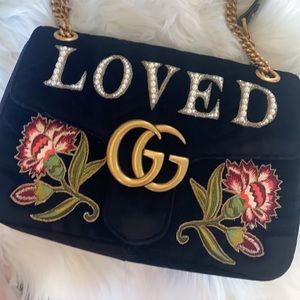 GG Marmount medium velvet bag - Gucci